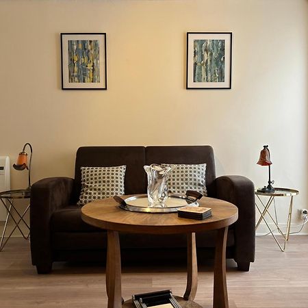 Les Remparts Apt Spacieux 1 Er Etage Renove Joliment Decore Bien Equipe Plein Centre Bayeux Proche Plages Du Debarquement Parking Gratuit A Proximite Exterior foto